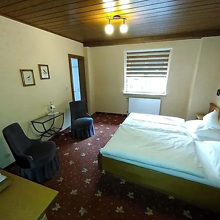 Berg's Backpacker Hotel