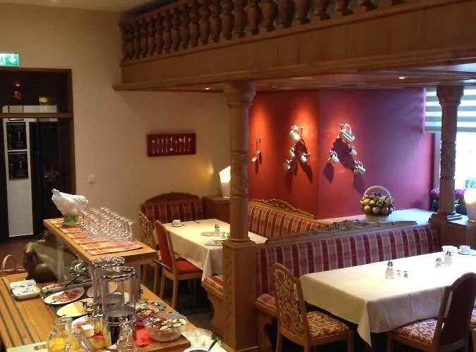 Berg's Backpacker Hotel Ruedesheim am Rhein